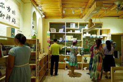 絲路新驛 探訪喀什異域風(fēng)情主題郵局，解鎖郵政文化與展覽服務(wù)新體驗(yàn)